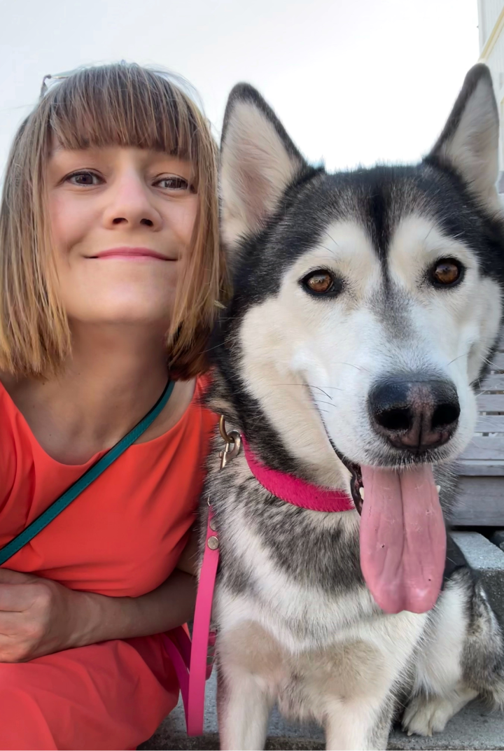 Photo of Uljana Egli with her dog Yuki